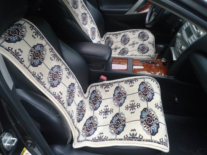 coprisedili in moquette per auto