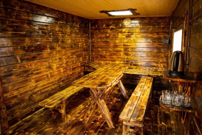 finiture e mobili da bagno in legno bruciato