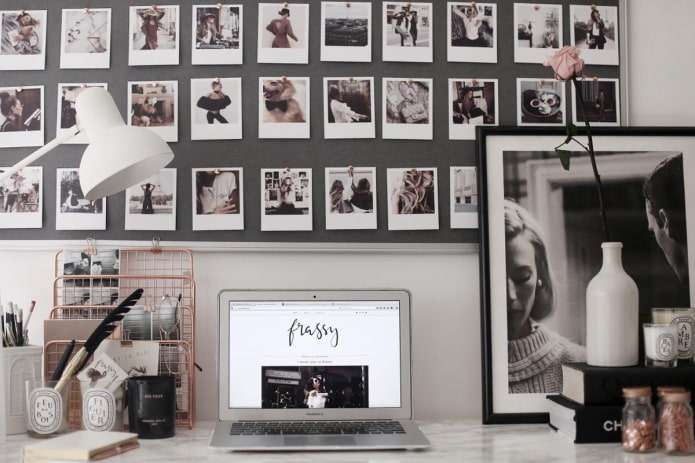 Foto Polaroid sulla parete all'interno