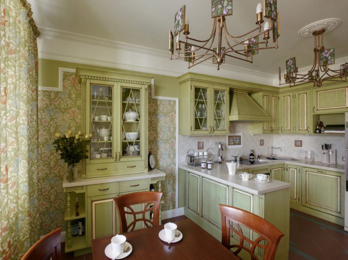 cucina nei toni chiari dell'oliva