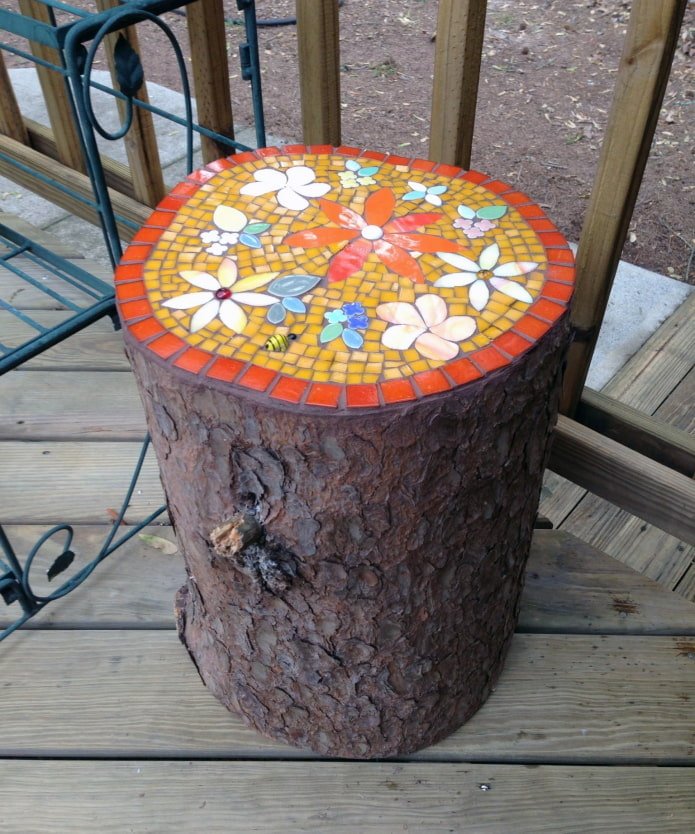 Mosaico su un ceppo