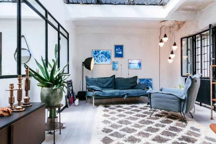 Illuminazione in un loft luminoso