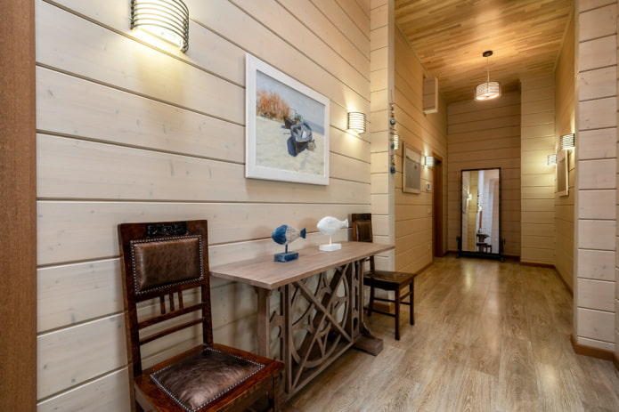 illuminazione nel corridoio all'interno della casa