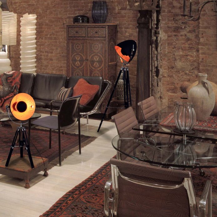 Faretto in un interno in stile loft