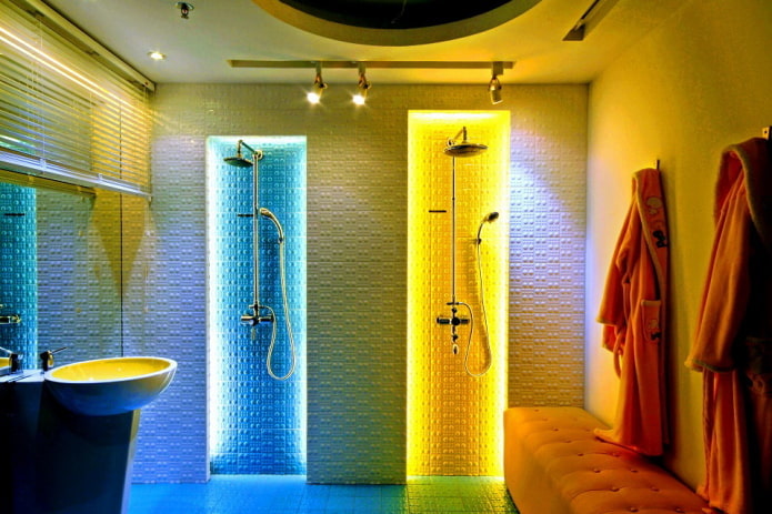 progettazione dell'illuminazione nell'interno del bagno
