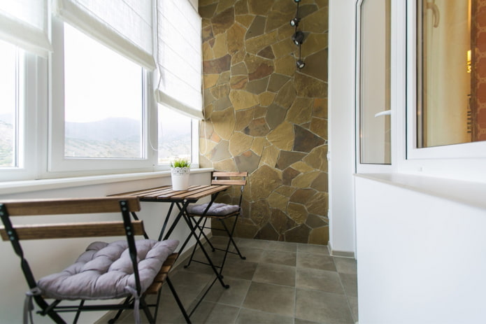 Rivestimento della parete decorativa del balcone
