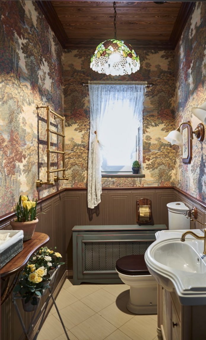interno insolito del bagno