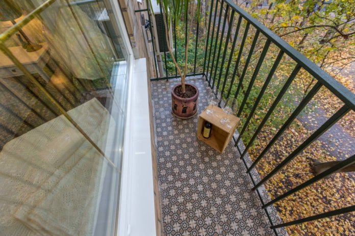 finitura del balcone aperto