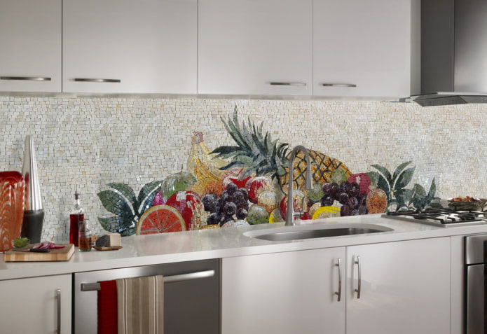 pannello sul grembiule da cucina all'interno