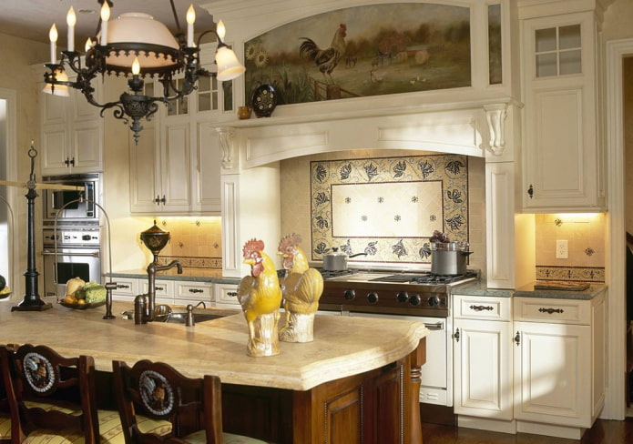 pannello all'interno della cucina in stile country