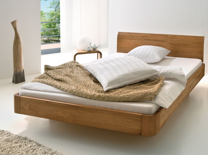 letto galleggiante in legno