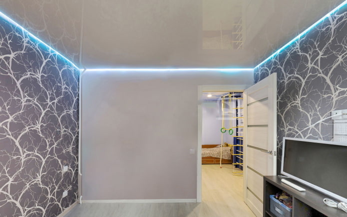 struttura a soffitto galleggiante con illuminazione perimetrale