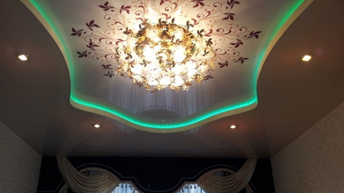 struttura del soffitto galleggiante con motivi