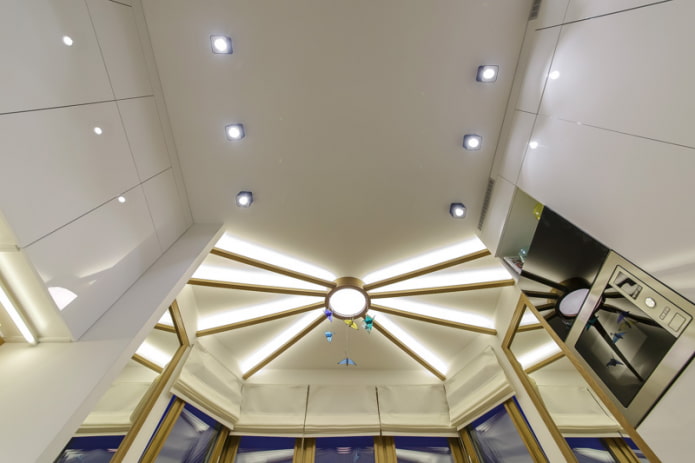 soffitto retroilluminato