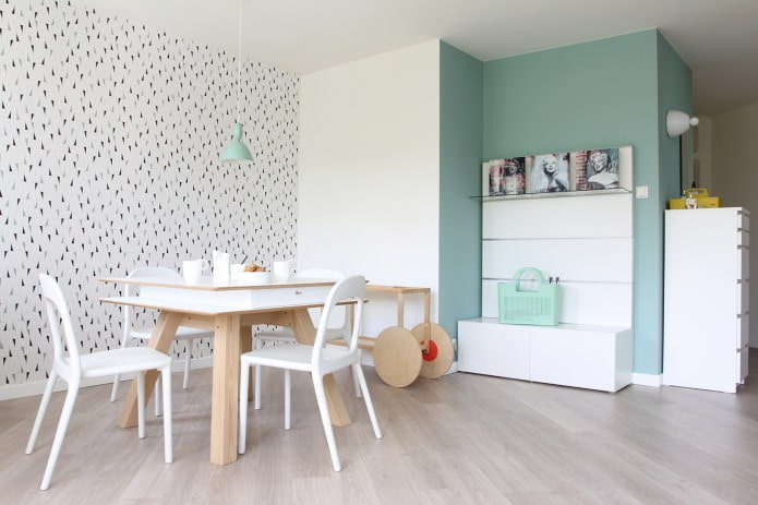 sala da pranzo in stile scandinavo nei toni del bianco e della menta