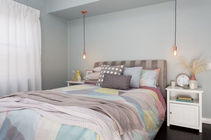 decorazione della camera da letto in colori pastello