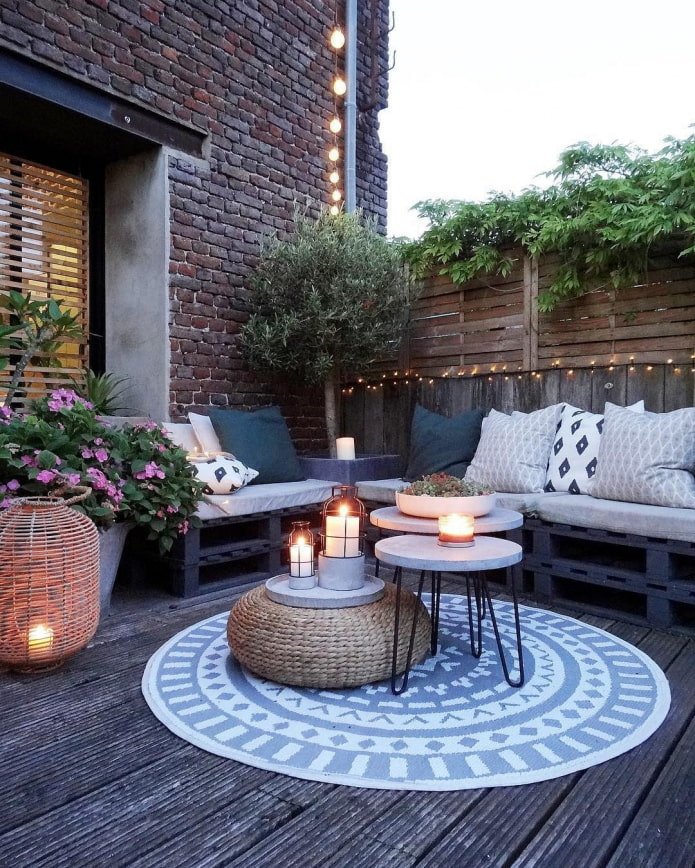 mobili da giardino in pallet