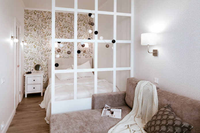 parete divisoria in cartongesso nell'interno della camera da letto