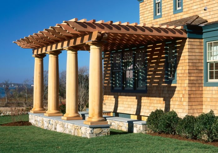pergola con colonne
