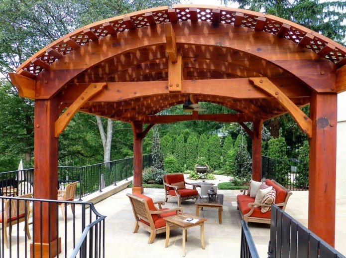 pergola con tetto rotondo