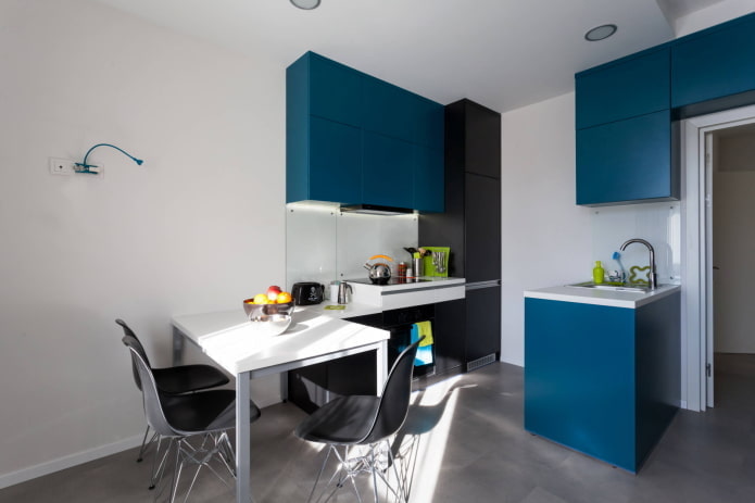 Cucina studio con isola-lavello