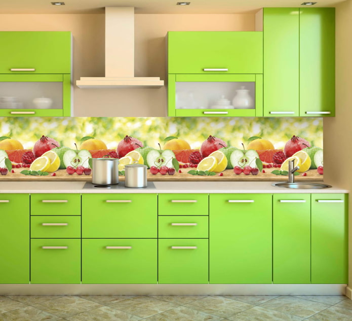 grembiule di plastica con frutta