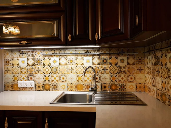 grembiule di plastica in stile patchwork