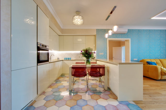 piastrelle per pavimenti a nido d'ape nell'interno della cucina