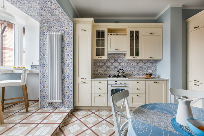 disposizione delle piastrelle del pavimento nell'interno della cucina