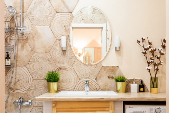 piastrelle effetto legno in un bagno in stile scandinavo