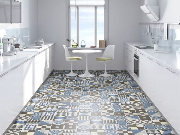 Piastrelle patchwork in cucina in stile minimalismo