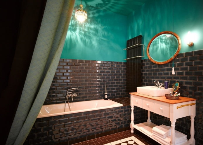 finitura combinata nell'interno del bagno