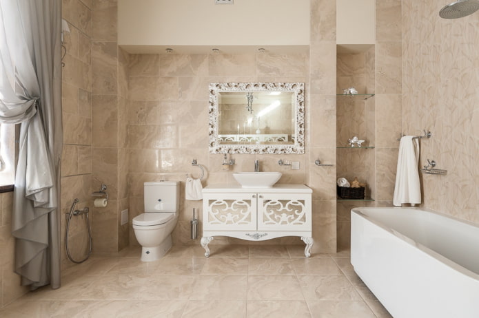 piastrelle per l'interno del bagno in stile classico