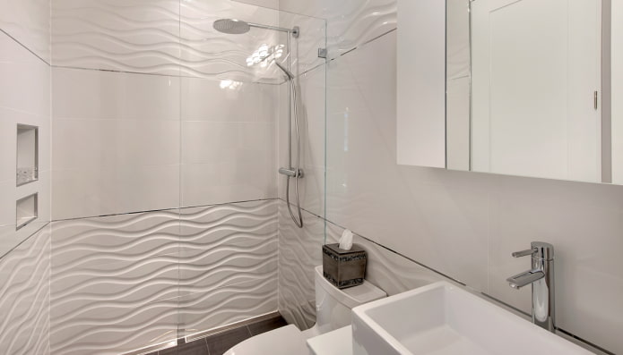 Piastrelle 3D nell'interno del bagno
