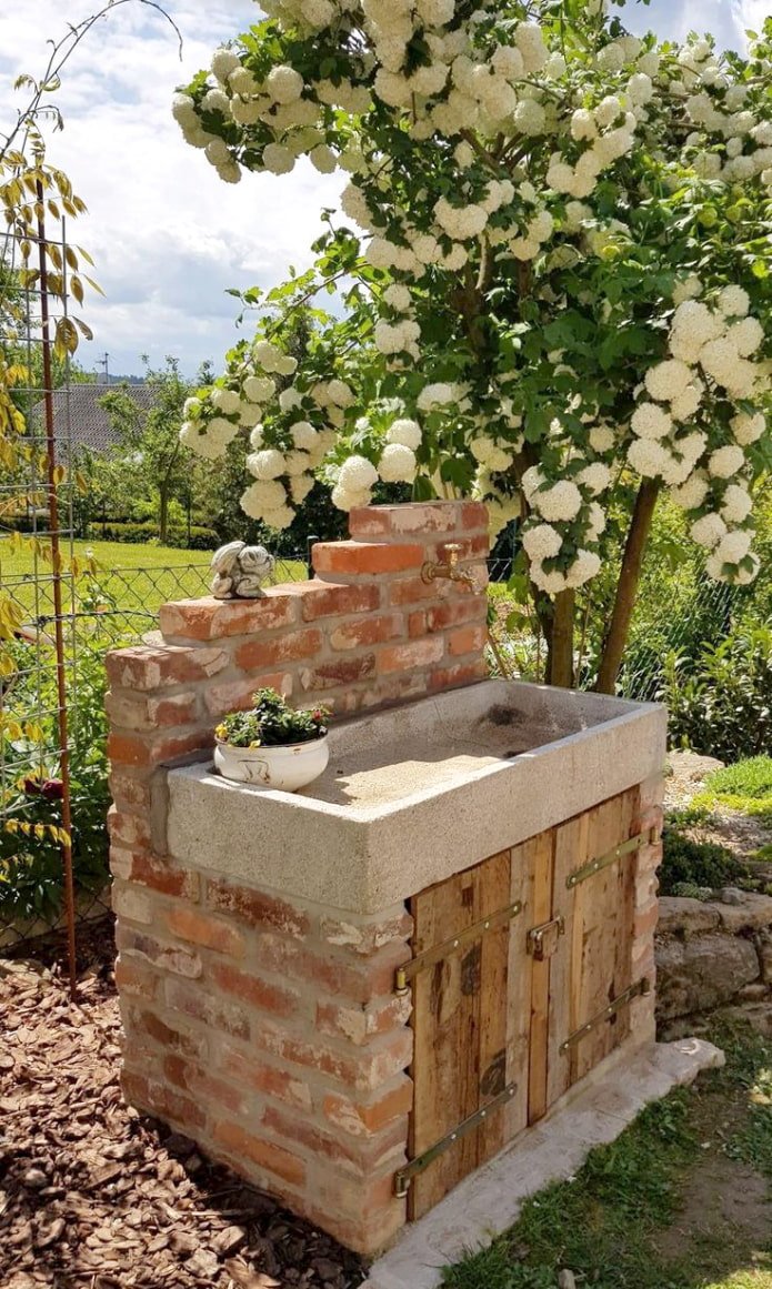 Lavello in mattoni