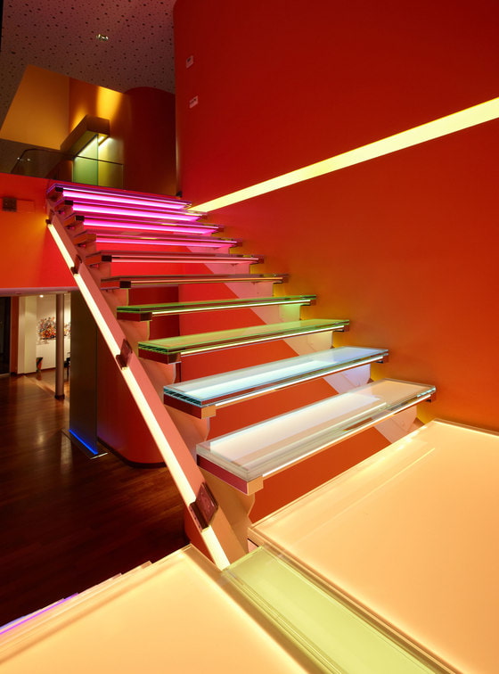 design scala retroilluminato