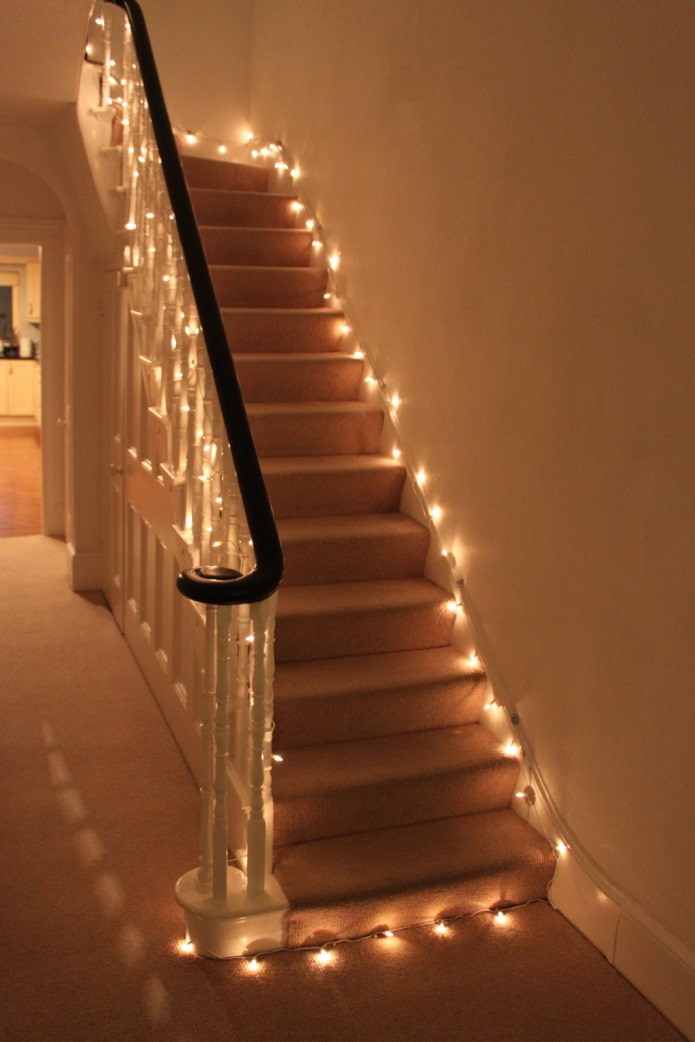 design scala con illuminazione