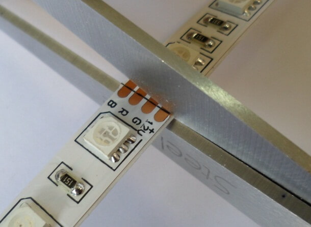 installazione dell'illuminazione delle scale