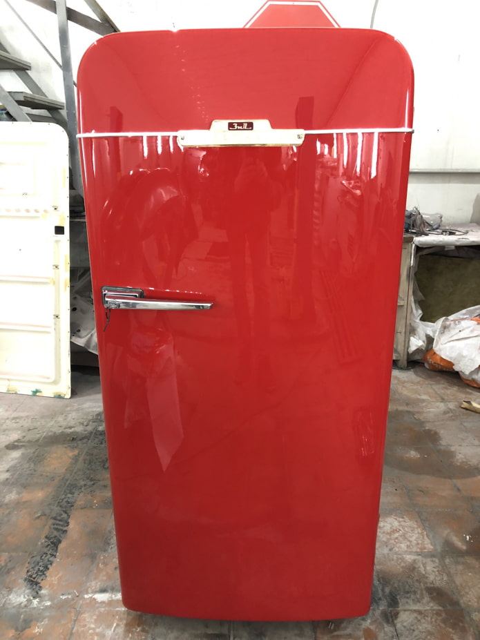 frigorifero rosso zil
