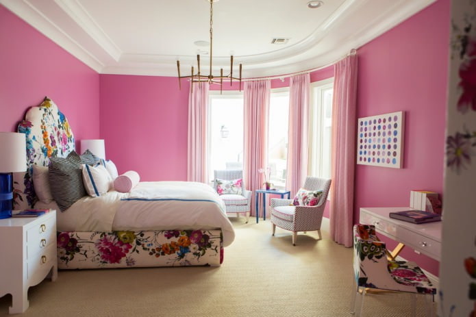 pittura murale rosa