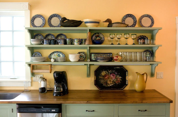 scaffali per interni cucina in stile country