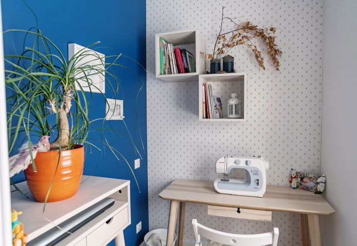 mensole a muro quadrate all'interno