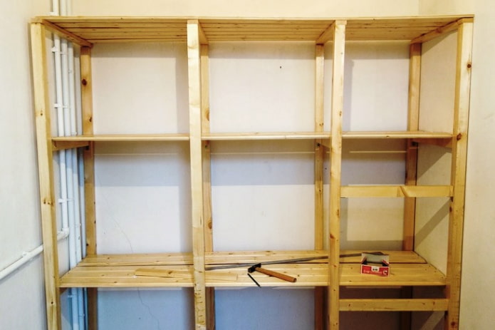 Scaffalature in legno