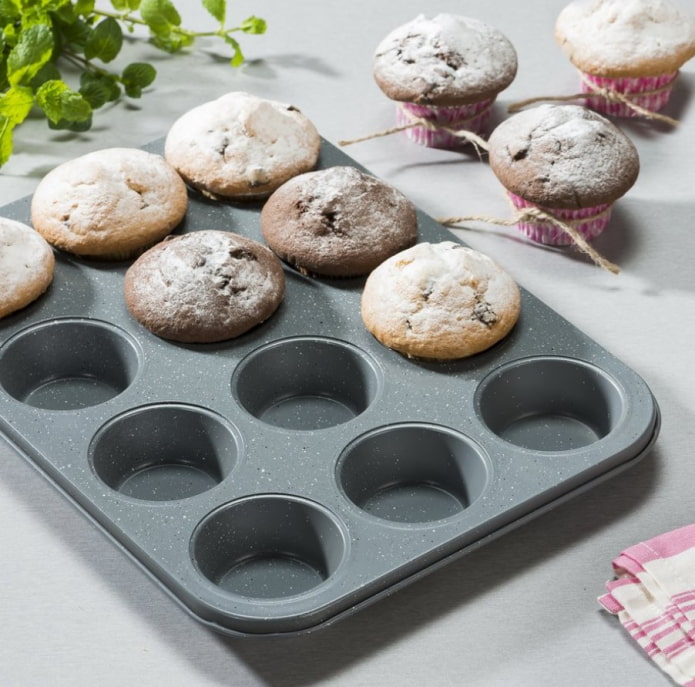 teglia per muffin in metallo