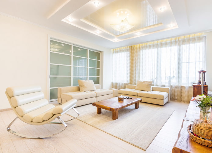 soffitto in cartongesso decorato a forma di quadrati