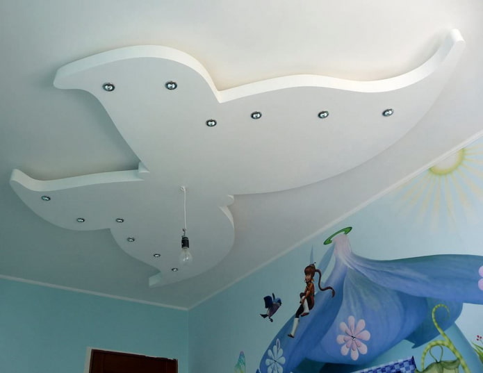 costruzione in cartongesso a forma di farfalla