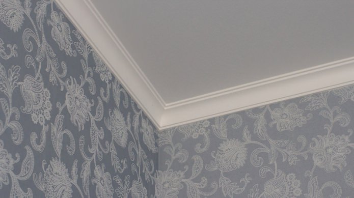 battiscopa per soffitto teso