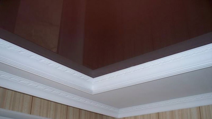 plinto del soffitto per soffitto teso