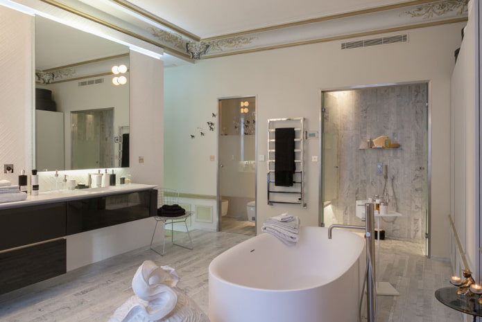 modanature del soffitto nel bagno
