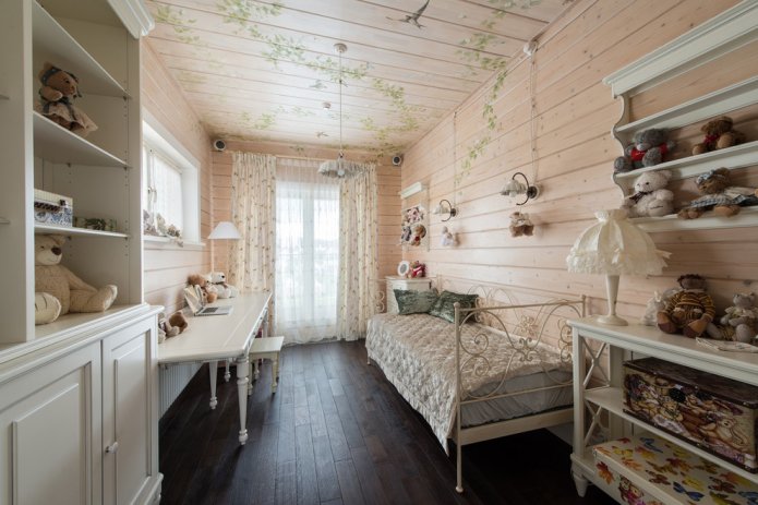 soffitto in legno dipinto